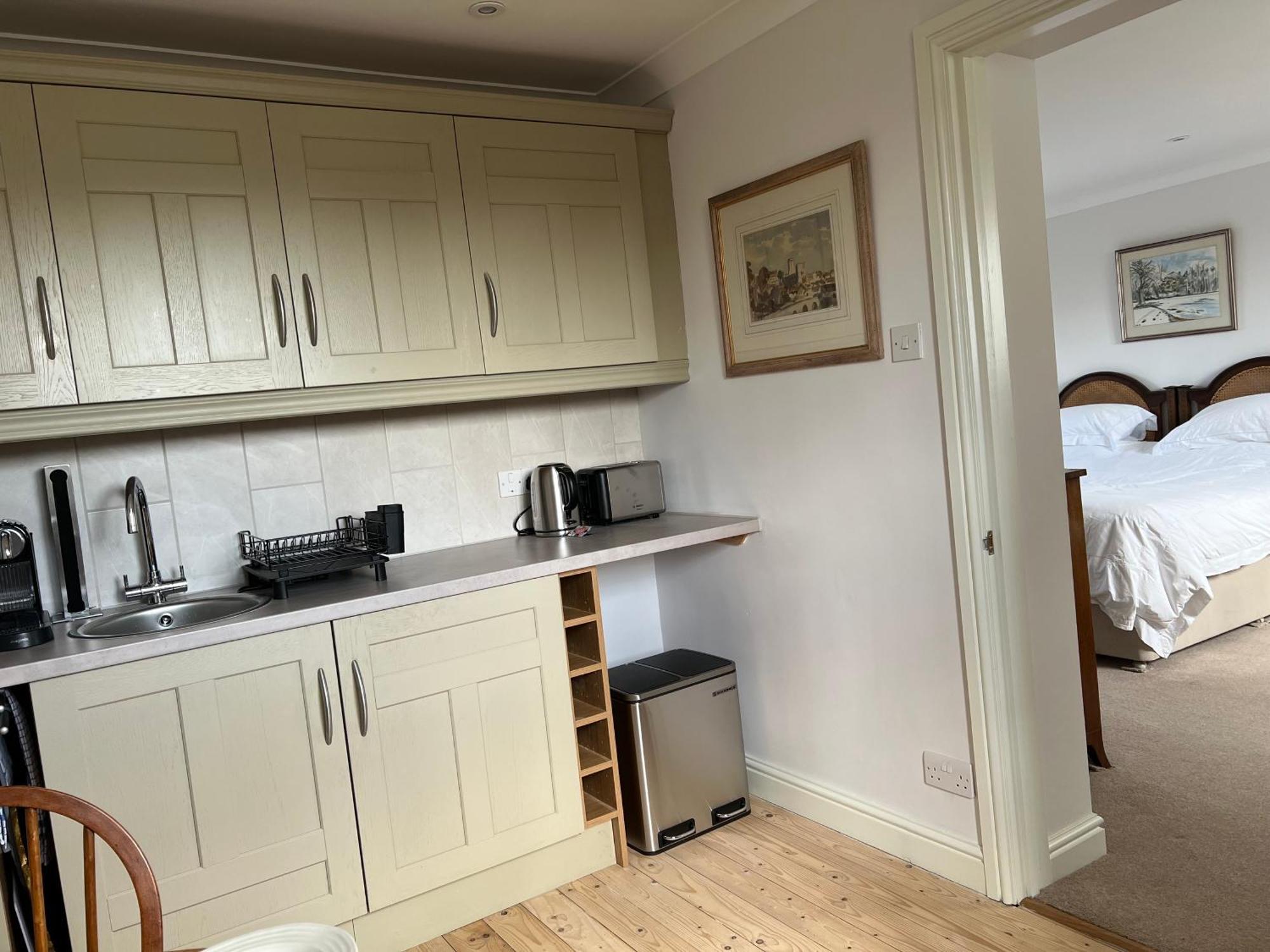 Trinity House Apartment Broadwell  Bagian luar foto
