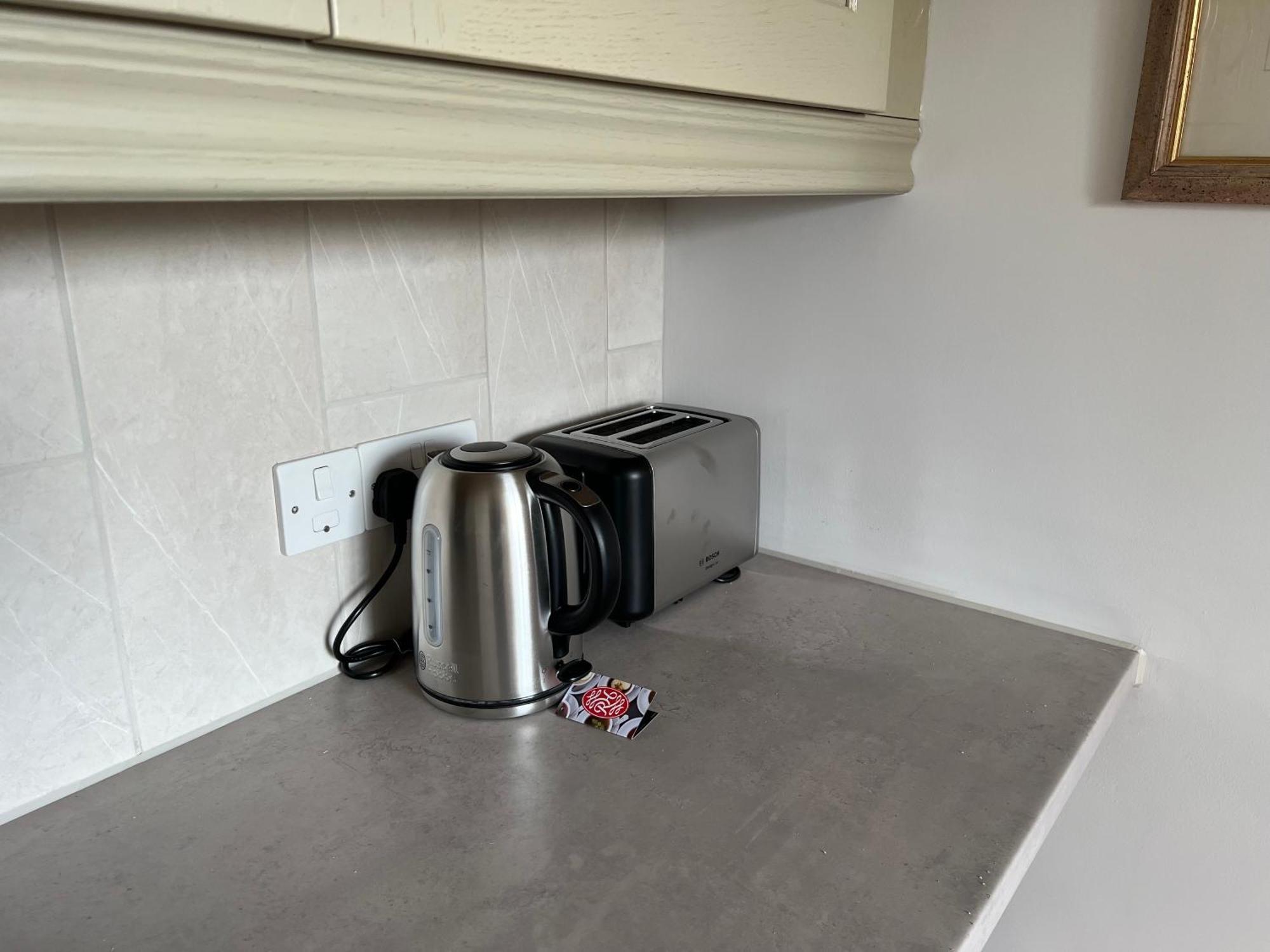 Trinity House Apartment Broadwell  Bagian luar foto